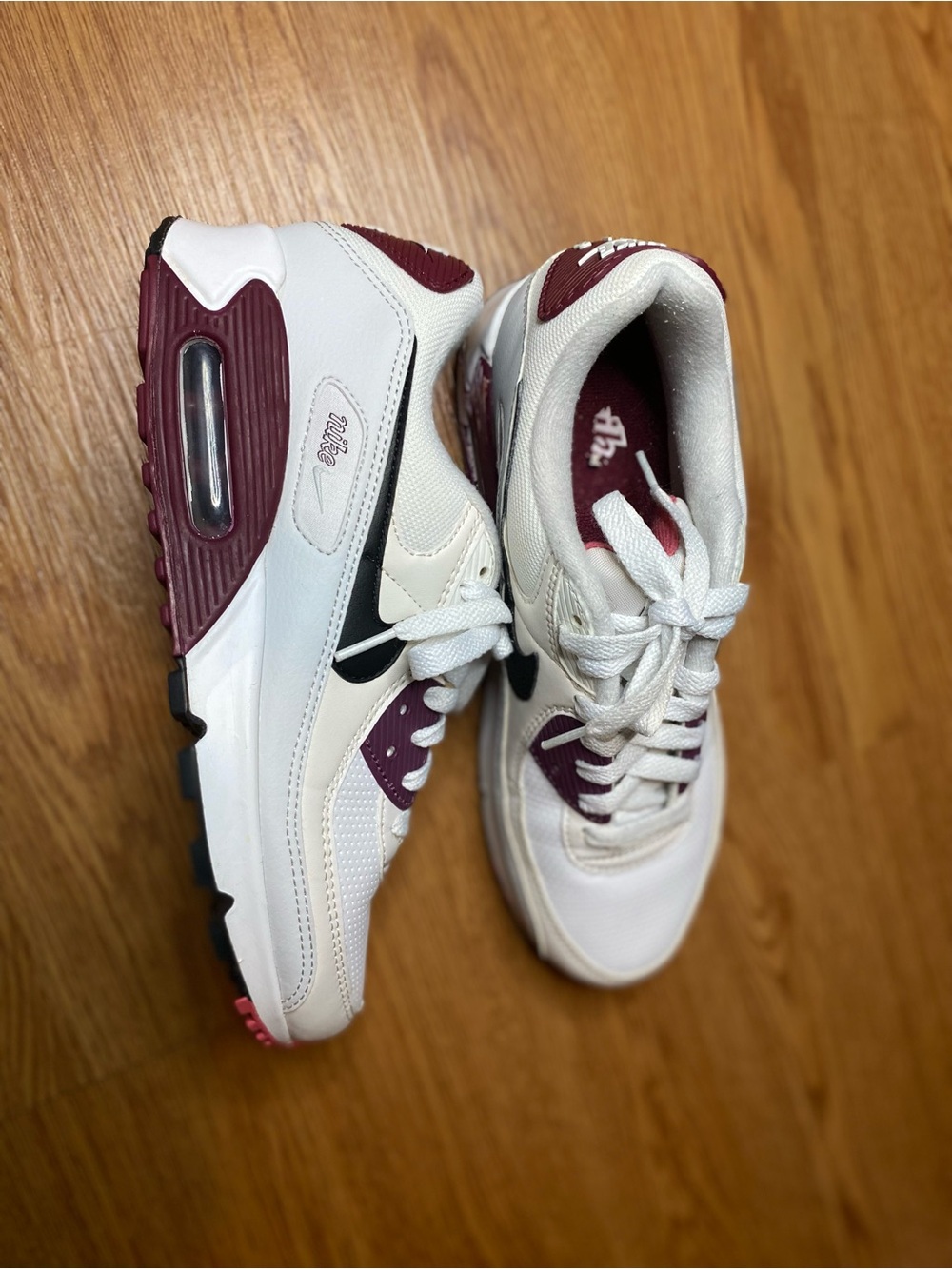 Classic Women's White and Burgundy Athletic Sneakers